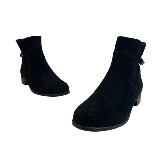 La Canadienne Women's Black Suede Ankle Booties Sz 8M - NWOB - Picture 1 of 11